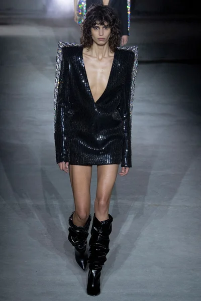Look 62